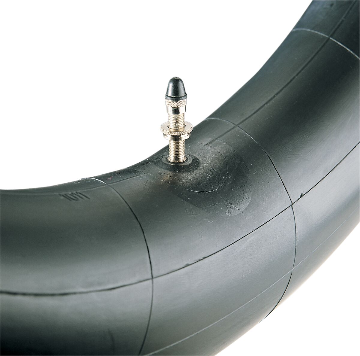 Slanger, Ch. 16 MI2 Ch. 16MI2 Valve TR4 — Michelin 959484