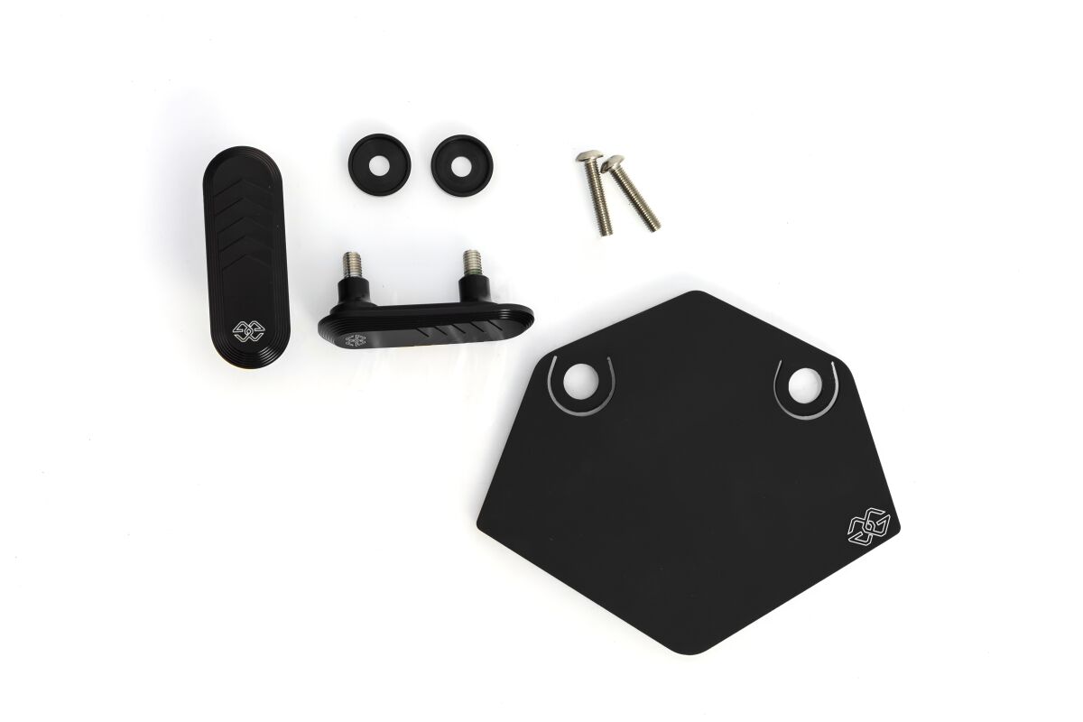 Rammedeksler og plugger til BMW M 1000 R ABS — Gilles Tooling RCK-15-B
