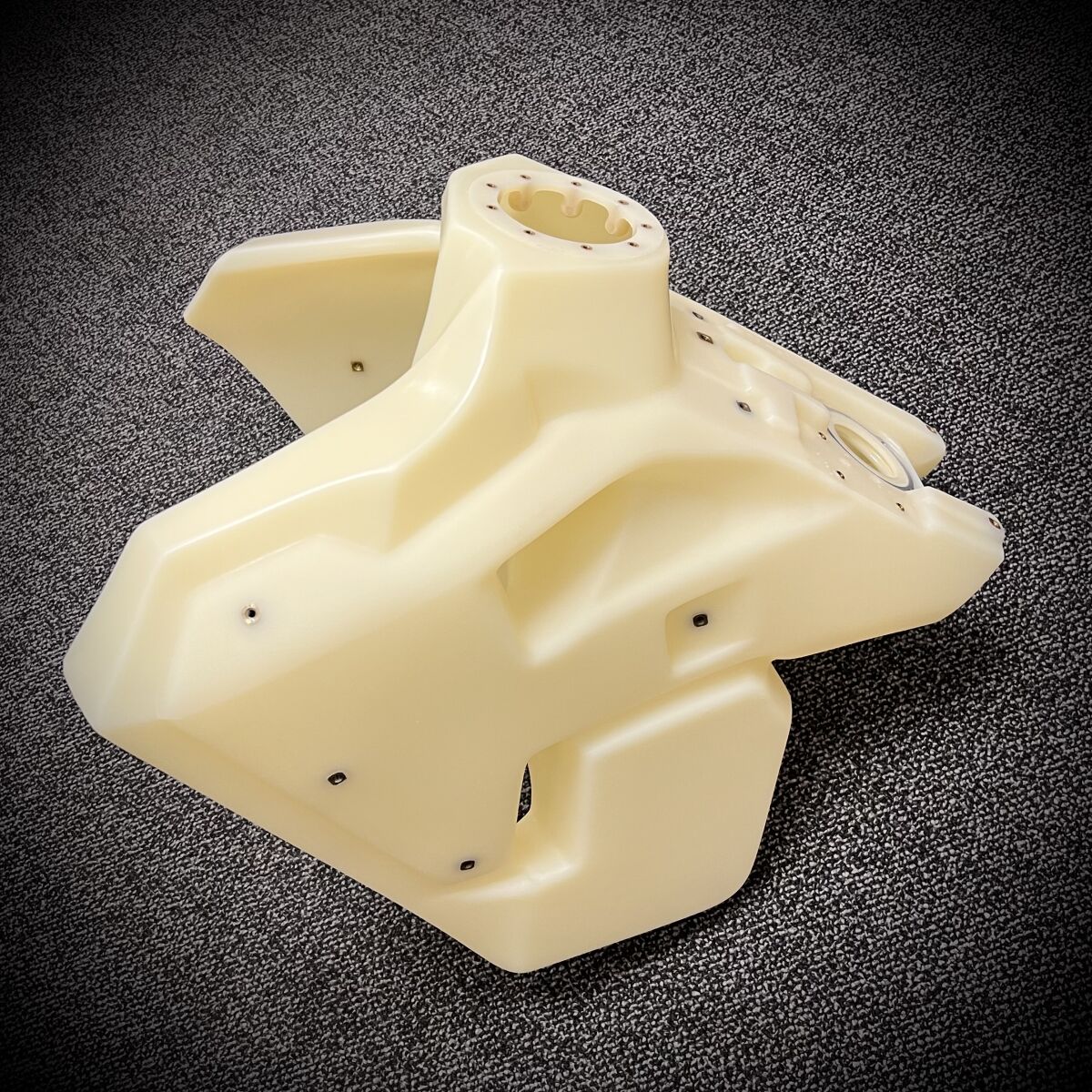 Bensintank til Husqvarna — Ims Products Inc. 212443-N2