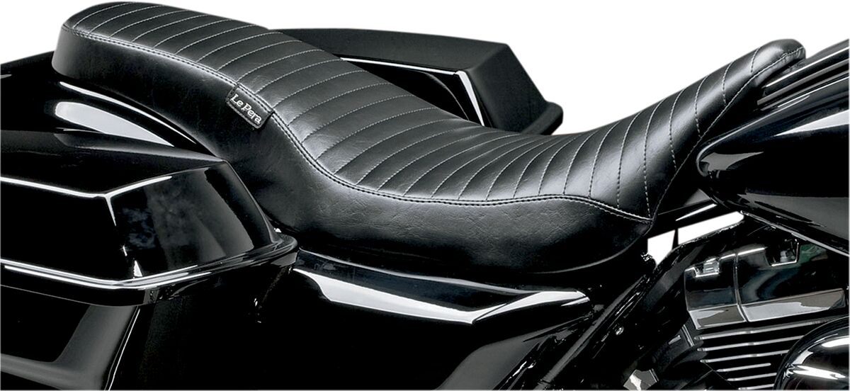 Seter Harley touring til Harley-Davidson — Le Pera LK-079PT