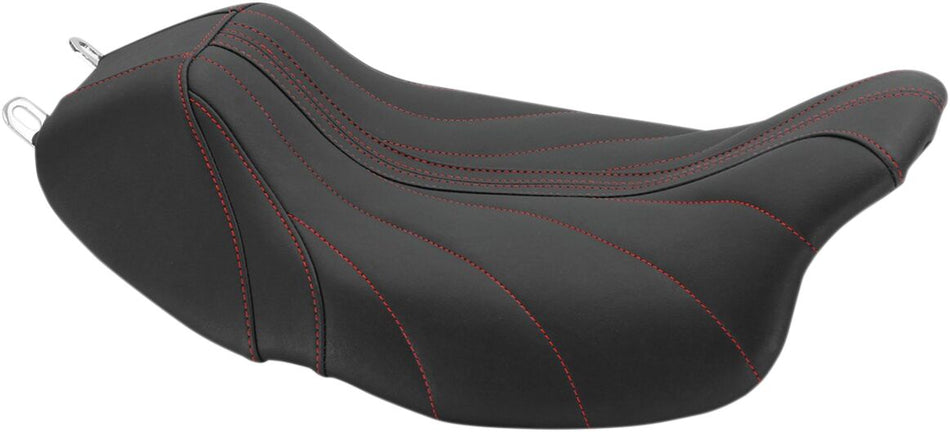 Seter Harley touring til Harley-Davidson — Mustang 75059AB