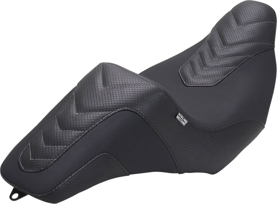 Seter Harley touring til Harley-Davidson — Mustang 76324GM