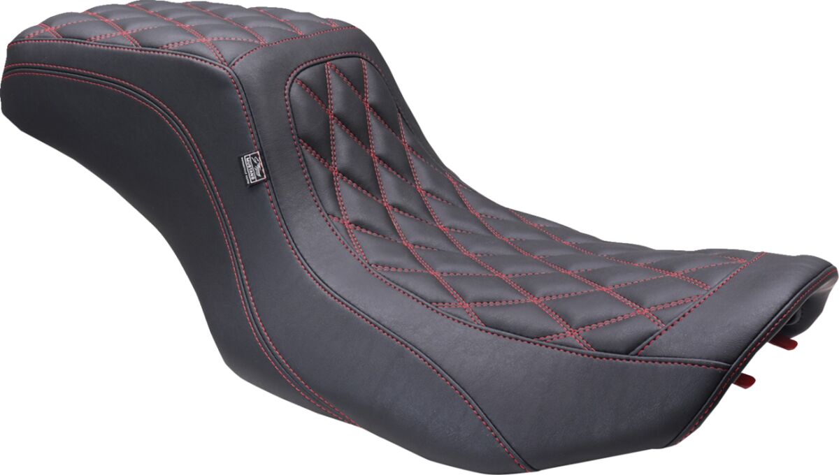 Seter Harley touring til Harley-Davidson — Mustang 88415DC