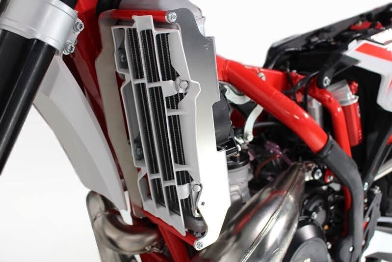 Radiatorer til Beta — Axp Racing AX1552
