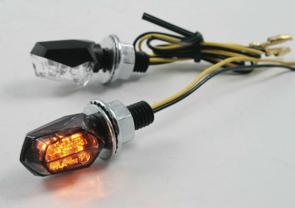 Blinklys, LED Clear - Lens Turn Signal / ABS / Black — Parts Europe 20201360