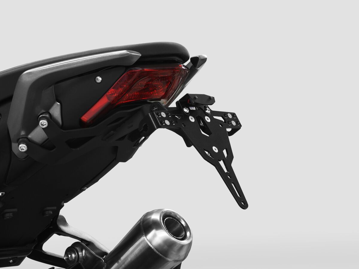 Skiltholder og skiltlys til Benelli 752 S ABS — Zieger 20301995