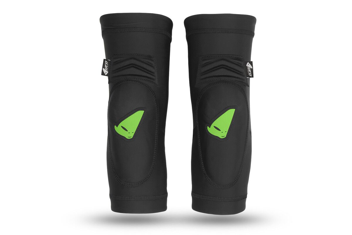 Knebeskyttere, Youth M33 Knee Guards Black Green — UFO