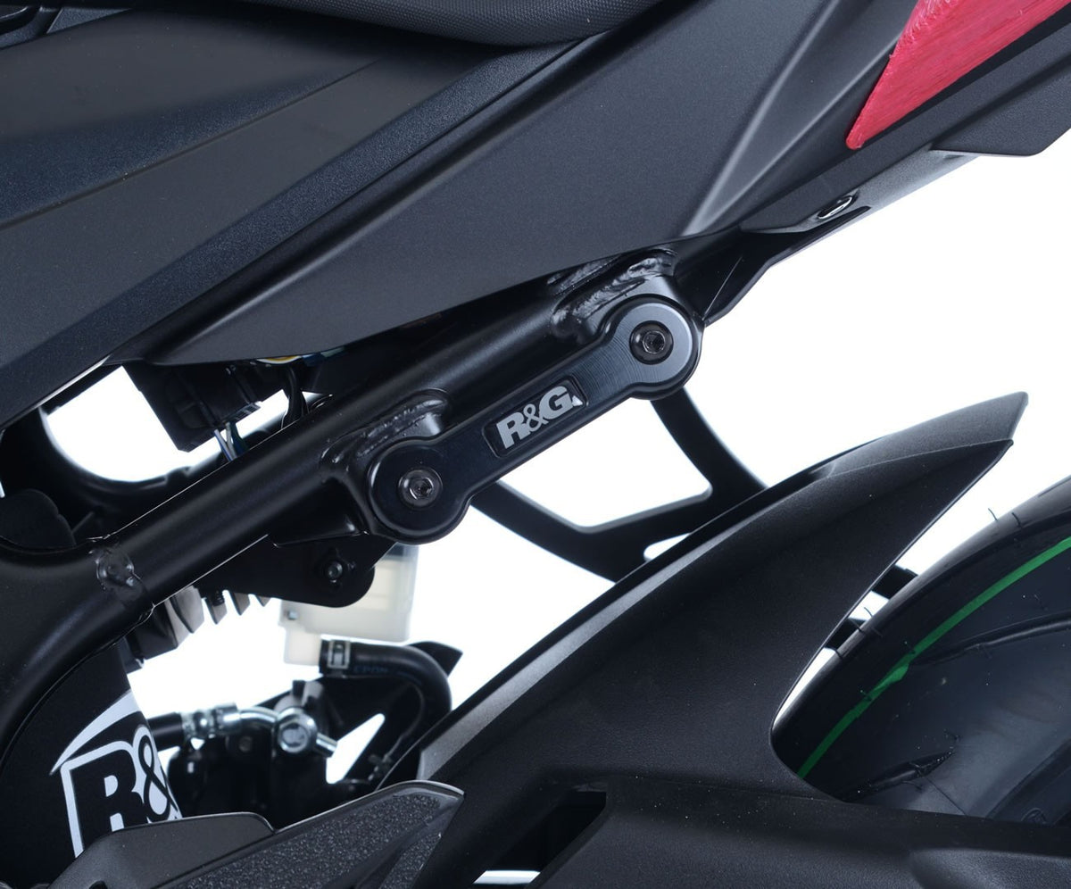 R&G Rear Footrest Plate (left side), Suzuki GSR750 '11- / GSX-S750 '17- / GSX250R '17-