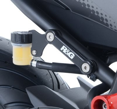 R&G Rear Footrest Plates (pair, silver) with reservoir holder, Yamaha MT-07