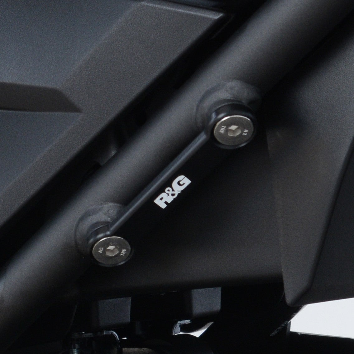 R&G Rear Footrest Plate (single), Kawasaki Ninja 400 '18- / Z400 '19- / Z250 '19- / Ninja 250 '18-