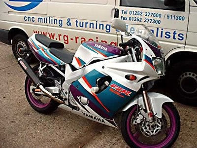 R&G Crash Protector - Yamaha FZR600R