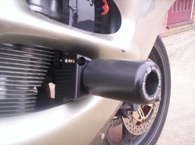 R&G Crash Protector - Suzuki GSX 600/750 FW onwards (up to '07)
