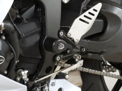 R&G Aero Crash Protectors, white, swingarm pivot, Kawasaki ZX6R '13-