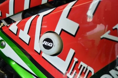 R&G Crash Protectors, race only, Triumph 675 Daytona '13- (white)
