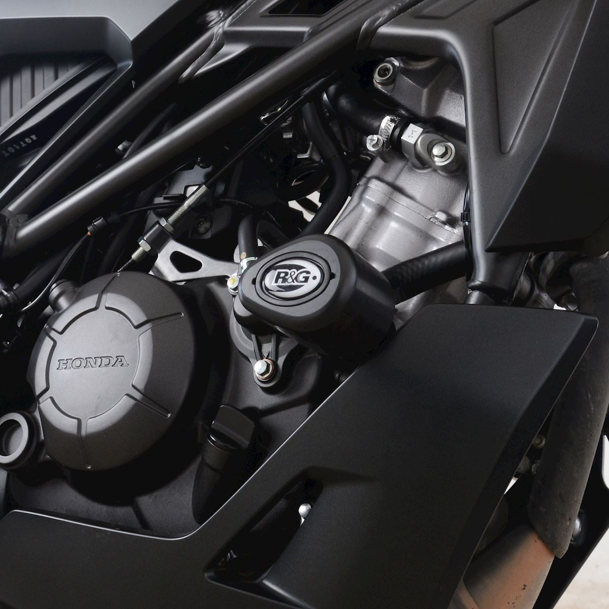 R&G Aero no-cut Frame Sliders, Honda CB125R '21-24