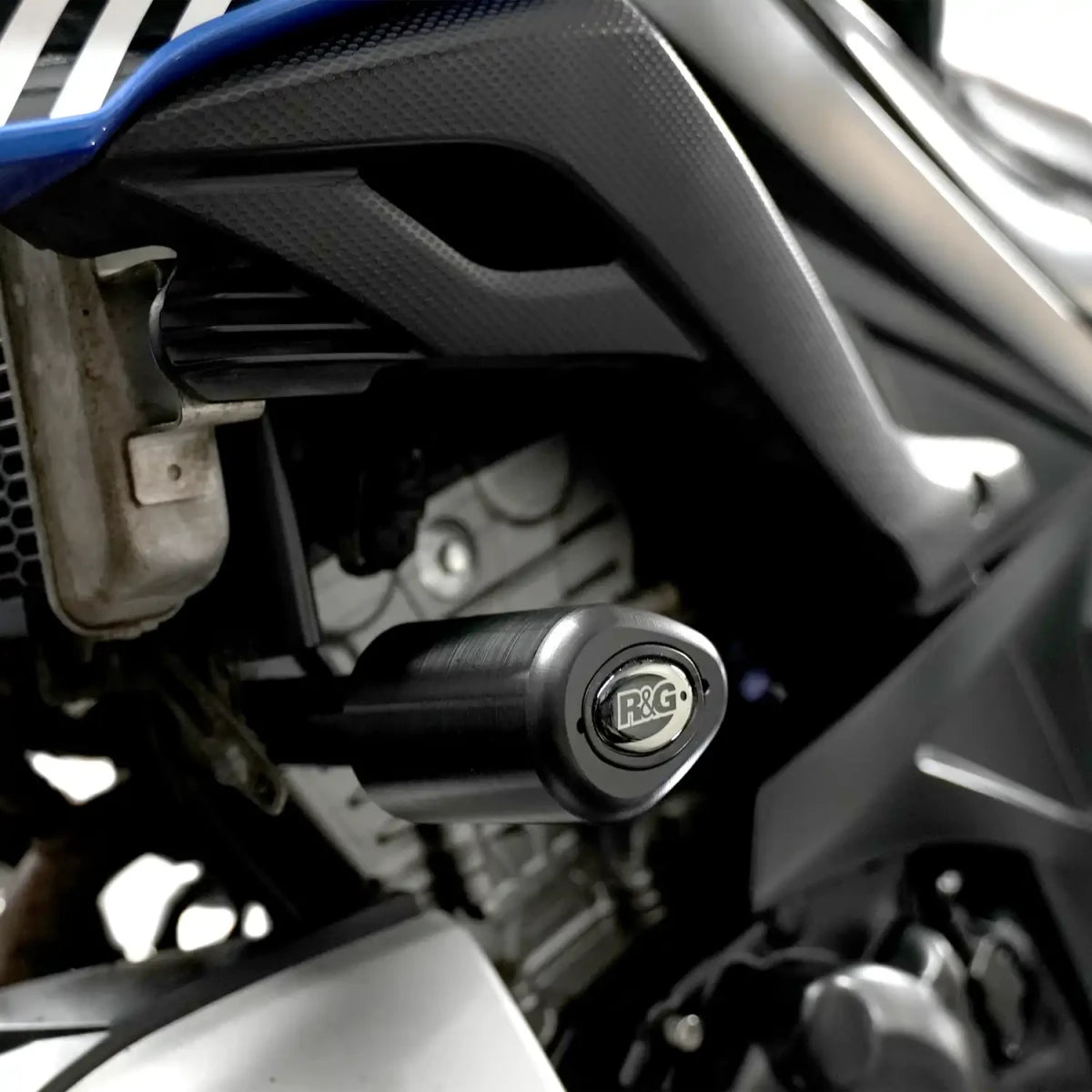 R&G Aero Crash Protectors, Suzuki GSX-S125 20- (non-drill)