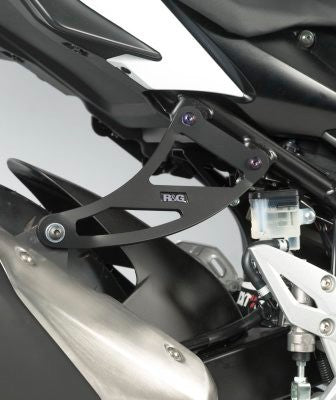 R&G Eksos Brakett + Rear Footrest Blanking Plate, Suzuki GSR750 '11-