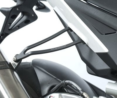 R&G Eksos Brakett, black, Aprilia RSV4 Factory / V4 1100 Tuono '11- , for use with Akrapovic slip-on exhausts only
