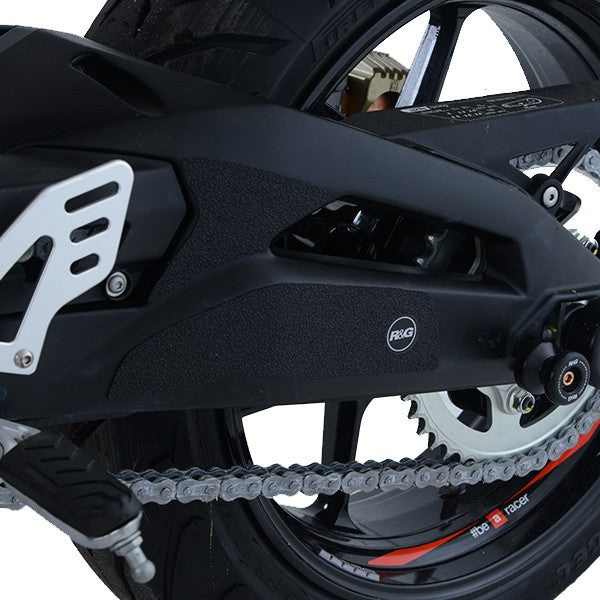 R&G Aprilia Shiver 900 Boot Guard 4-piece (2 per side, mounted on swingarm)