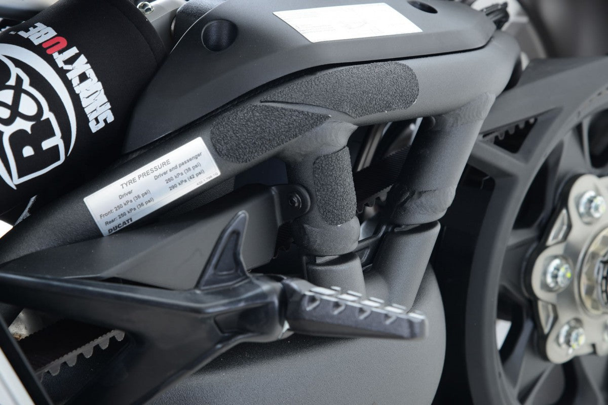 R&G Ducati Diavel 1260(S) '21- / X-Diavel / X-Diavel S, Boot Guard 4-piece (3 on left, 1 on right. Includes passenger foot scrape protection)