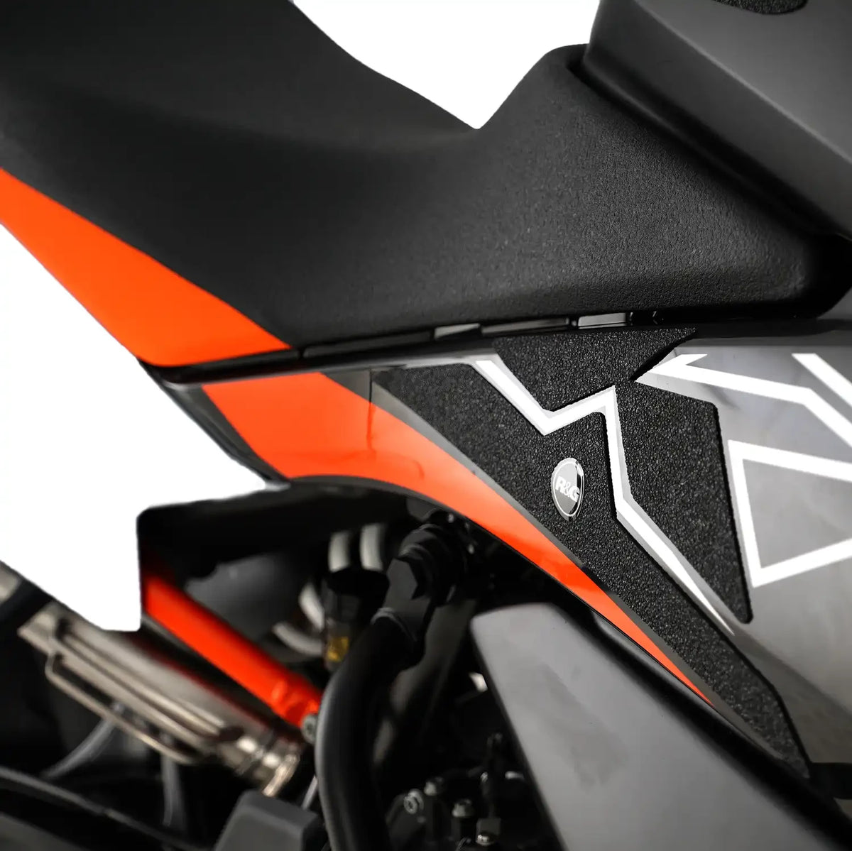 R&G KTM 890 SMT 23- Tank Traction Grips : black 2-Grip Kit