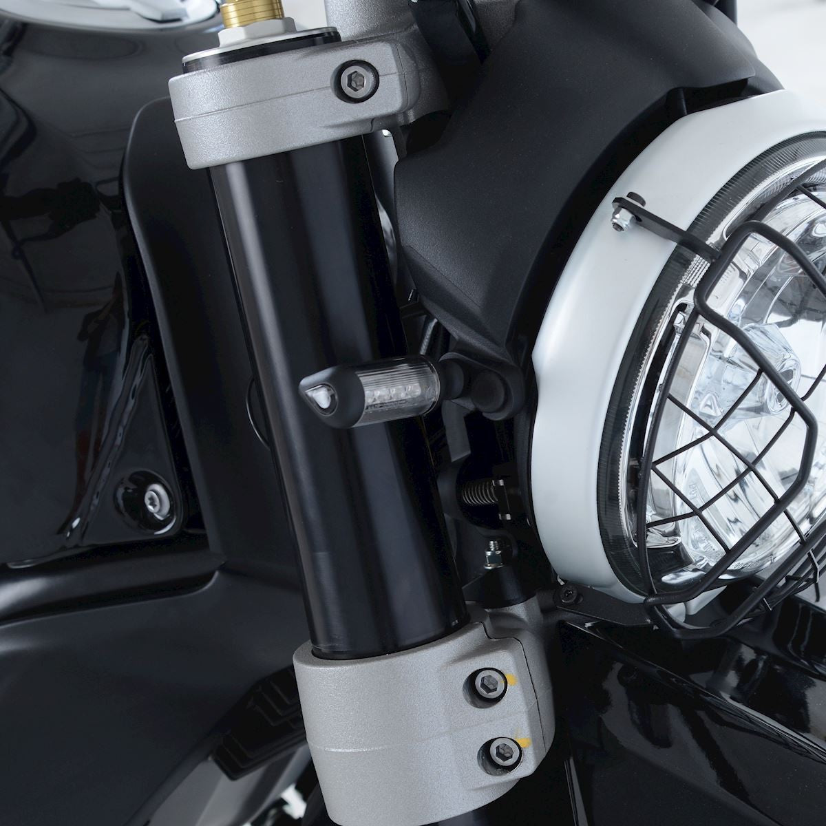 R&G Blinklys Adapter Front for Ducati Scrambler 1100 / Desert Sled (also suitable for rear on Desert Sled) : for use with with miniblinklys