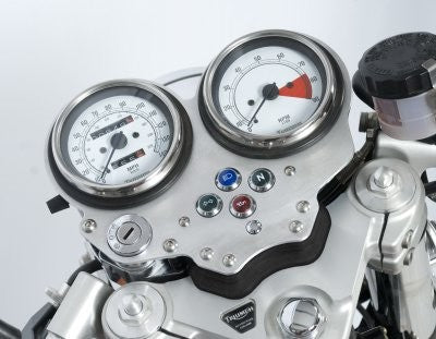 R&G Instrument Fascia, Triumph Thruxton '08-'14, with clip-on bars NOT bonneville