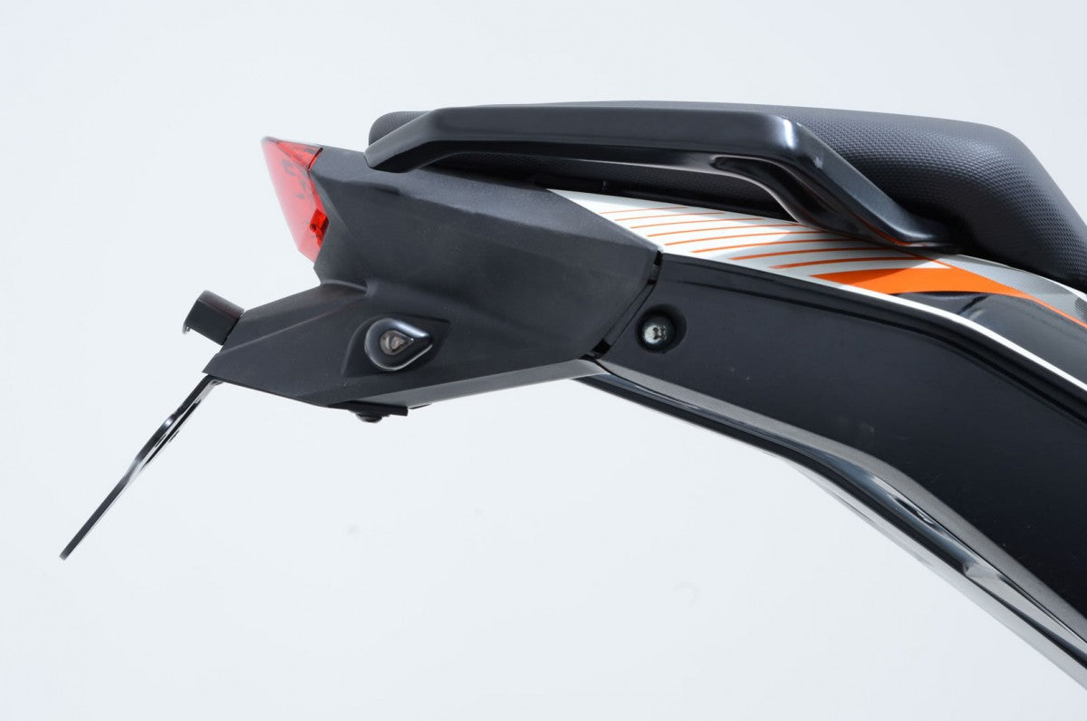R&G Skiltholder, KTM 200 Duke all years, 125 Duke up to '16 and 390 Duke up to '14 (moulded, with aluminium hanger)