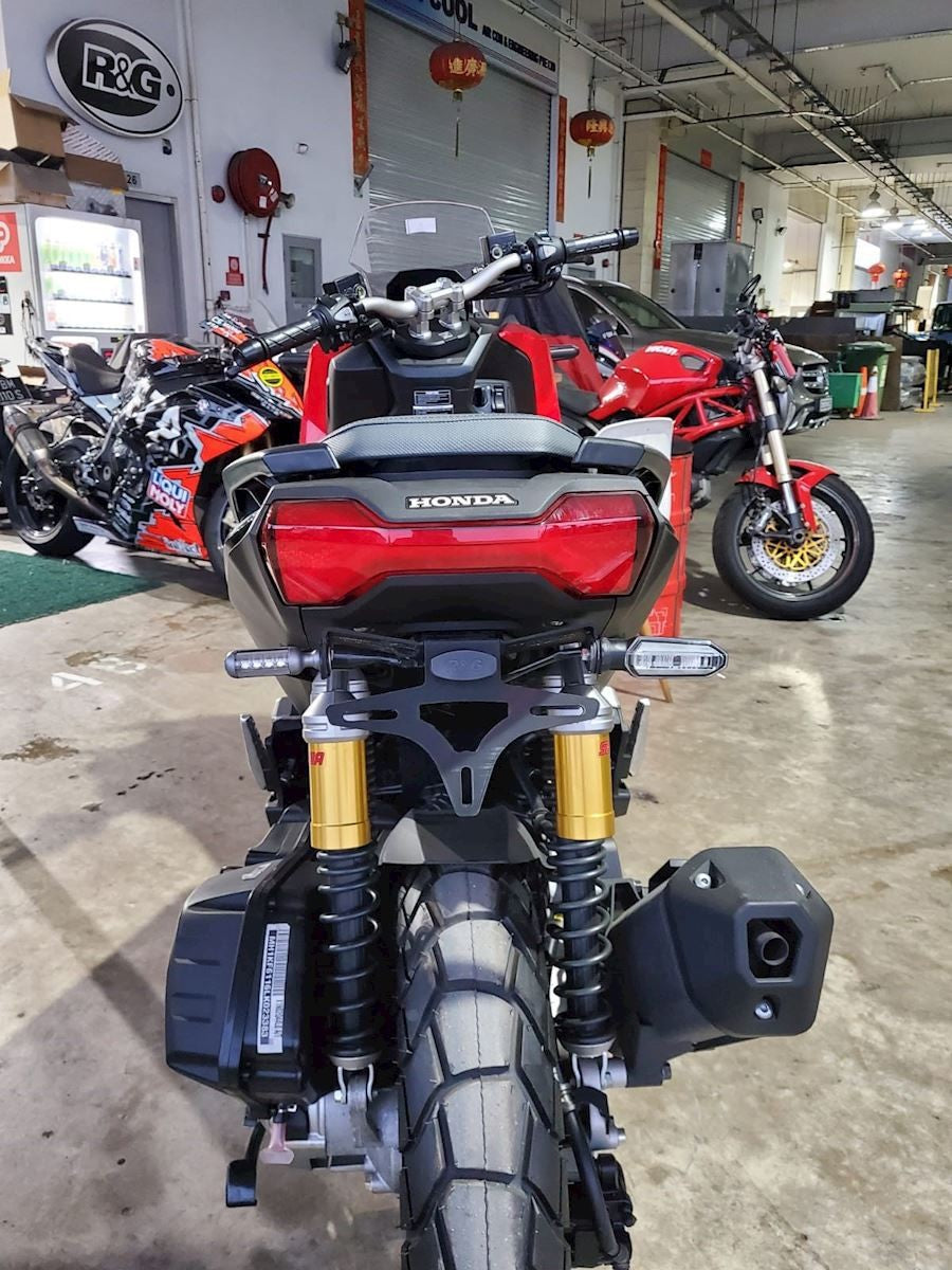 R&G Skiltholder, Honda ADV150 '21-