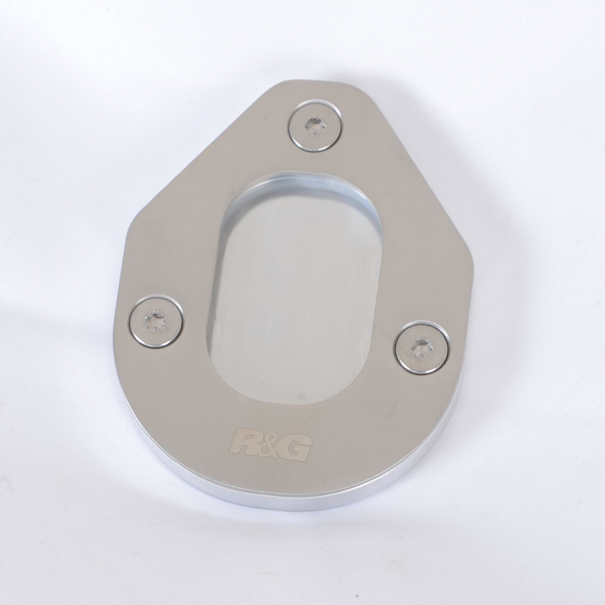 R&G Støtte Plate, Aprilia Caponord 1200, rsvr 1000 '06, Mana 850 '07-, Tuono '05, V4 Tuono 1100 '15-, Shiver 750/900, Moto Guzzi V85TT '19-'20 (not for N. America)