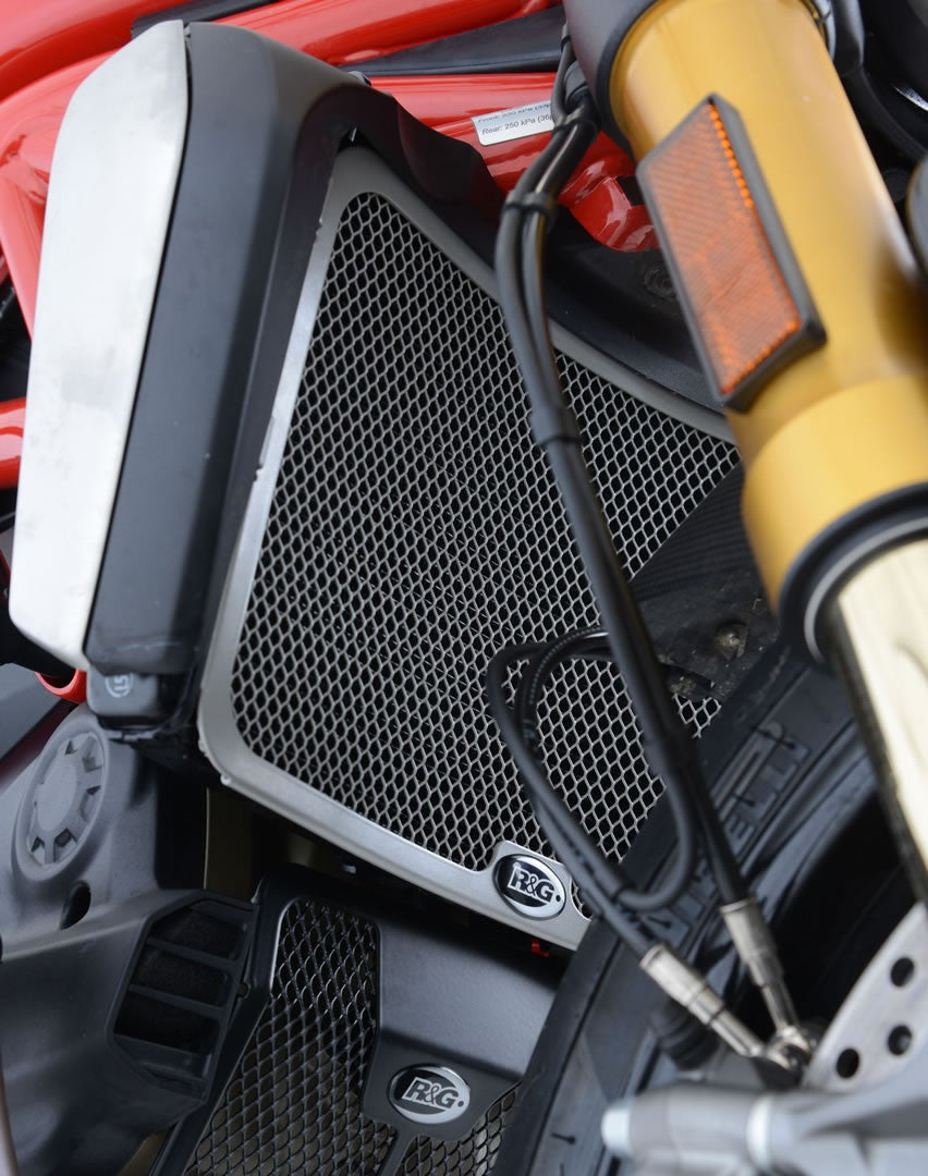 R&G Radiator Guard - black - Ducati M1200 / M1200S / M1200R / Monster 821 / Supersport (S) '17-'20 / 950 Supersport (S) '21- / HYM950 / Diavel 1260(S) up to '20