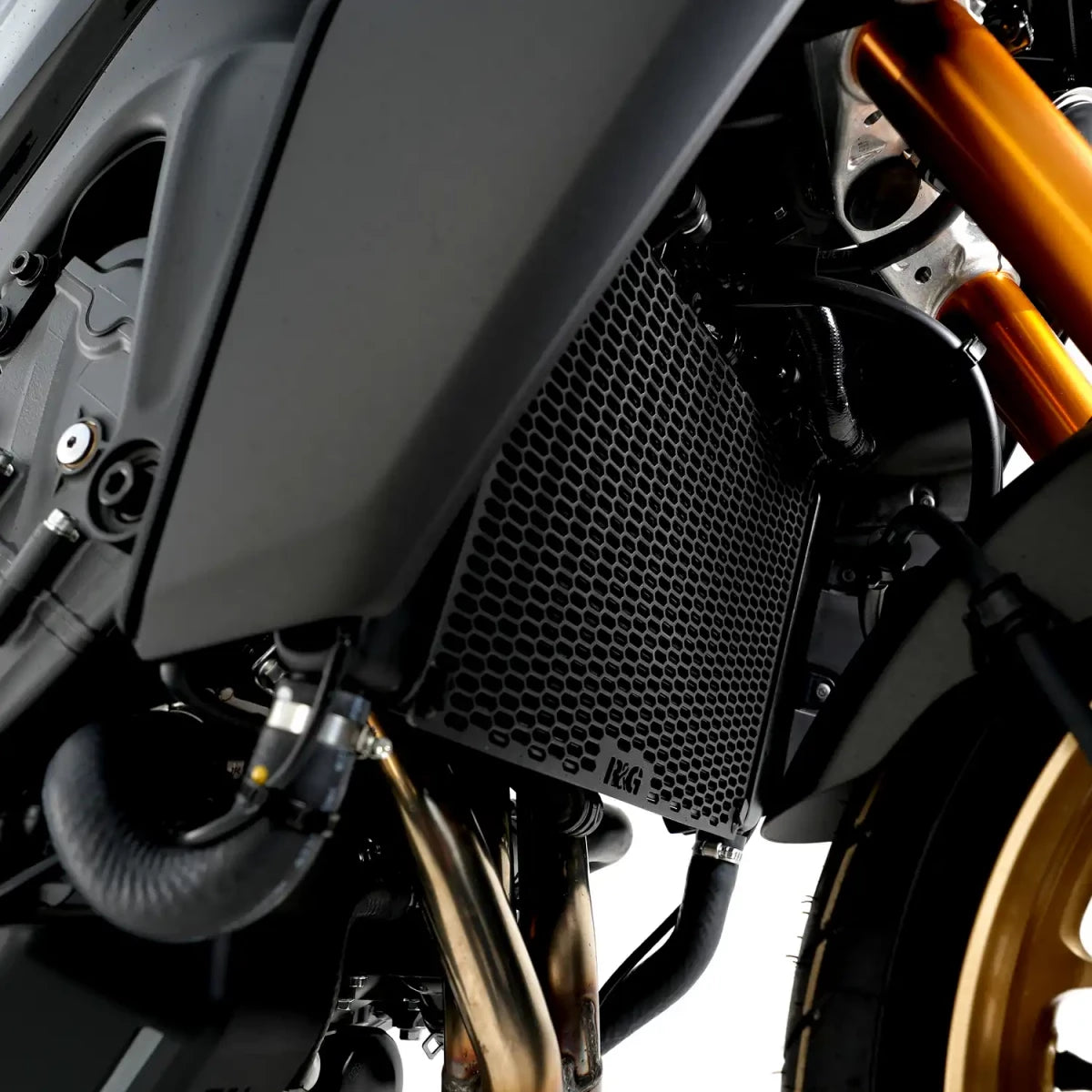 R&G Pro Radiator Guard Black - Yamaha MT-09 23-24