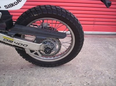 R&G Swingarm Protectors, Suzuki DRZ400 (not SM version)