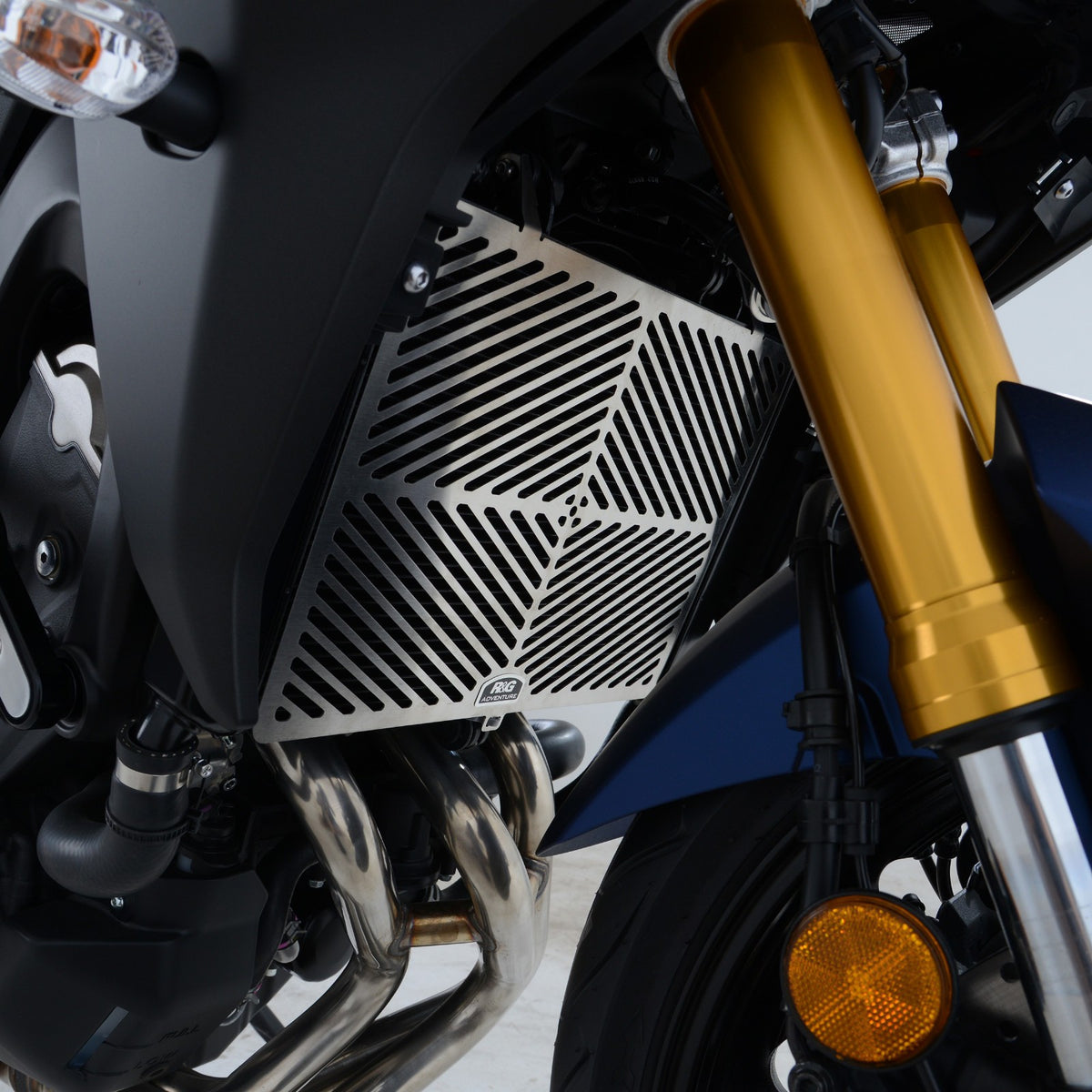 R&G Stainless Steel Radiator Guard, Yamaha MT-09 '17-'20 / MT-09 SP '18-'20 / Tracer 900 GT