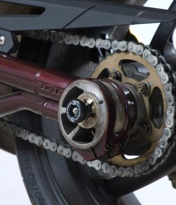 R&G Rear Spindle Sliders, Benelli 1130 Café Racer