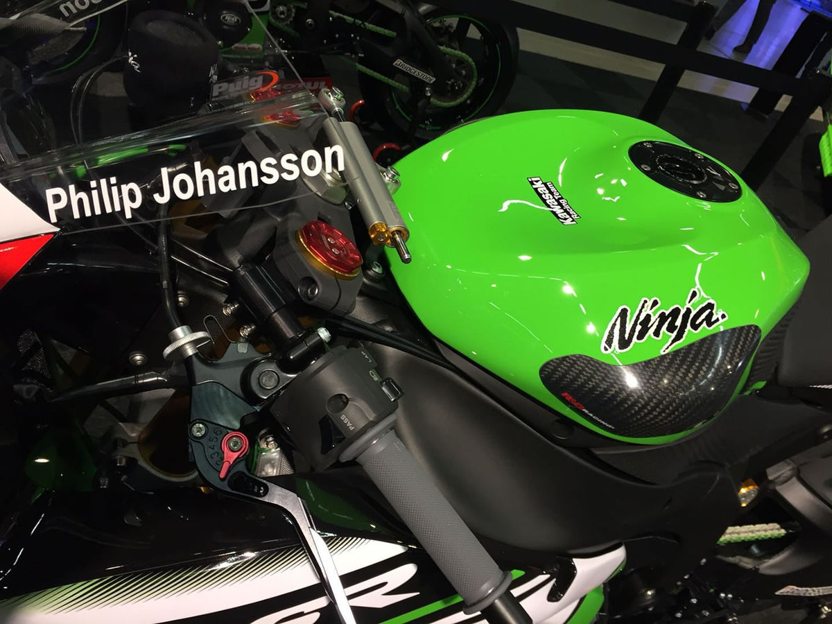 R&G Tank Sliders, gloss finish, Kawasaki ZX-6R '09- / ZX-10R '08-'10 (both with "Ninja" graphic on fuel tank)