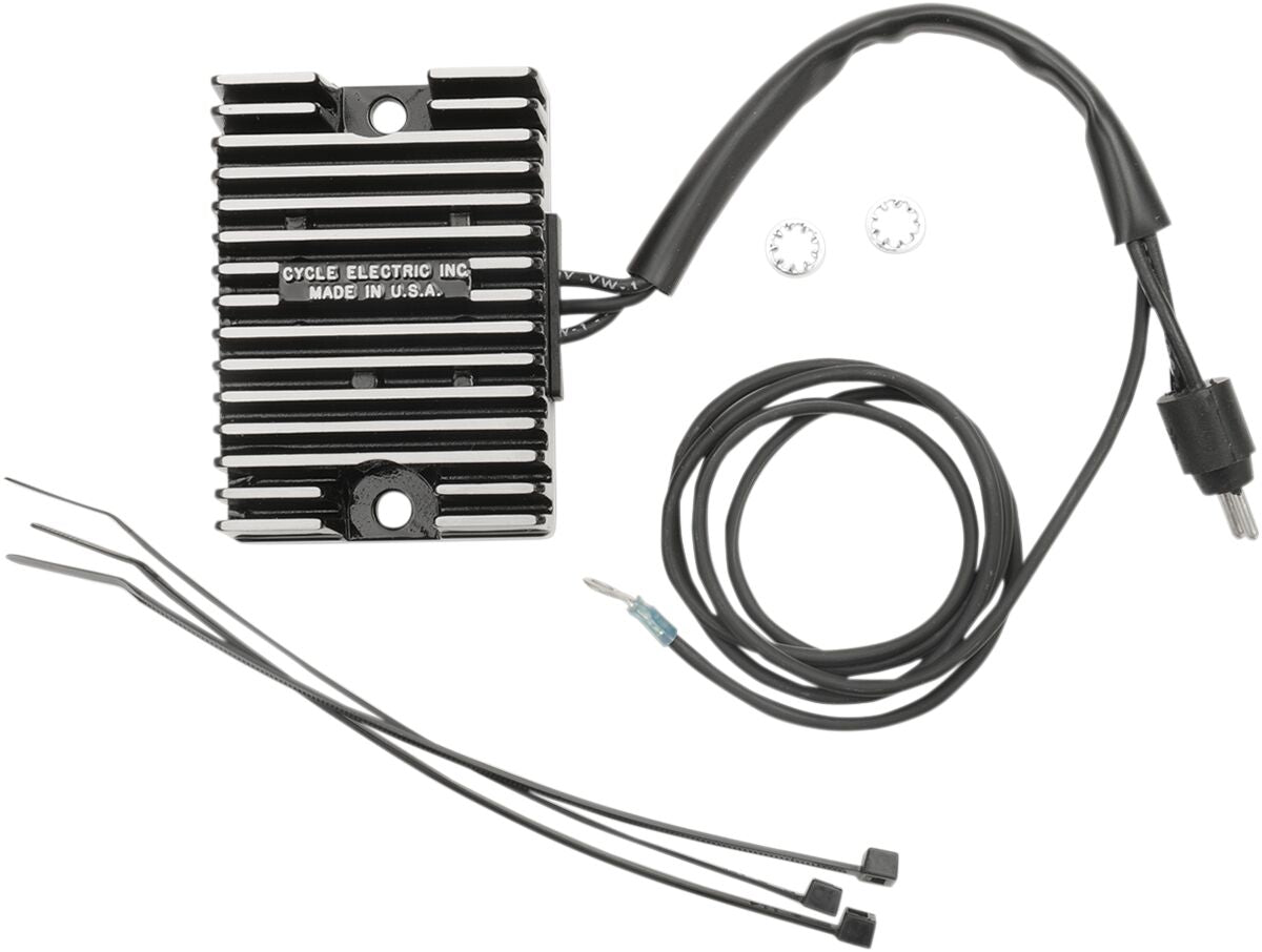 Dynamo og tenning — Cycle Electric Inc CE-206